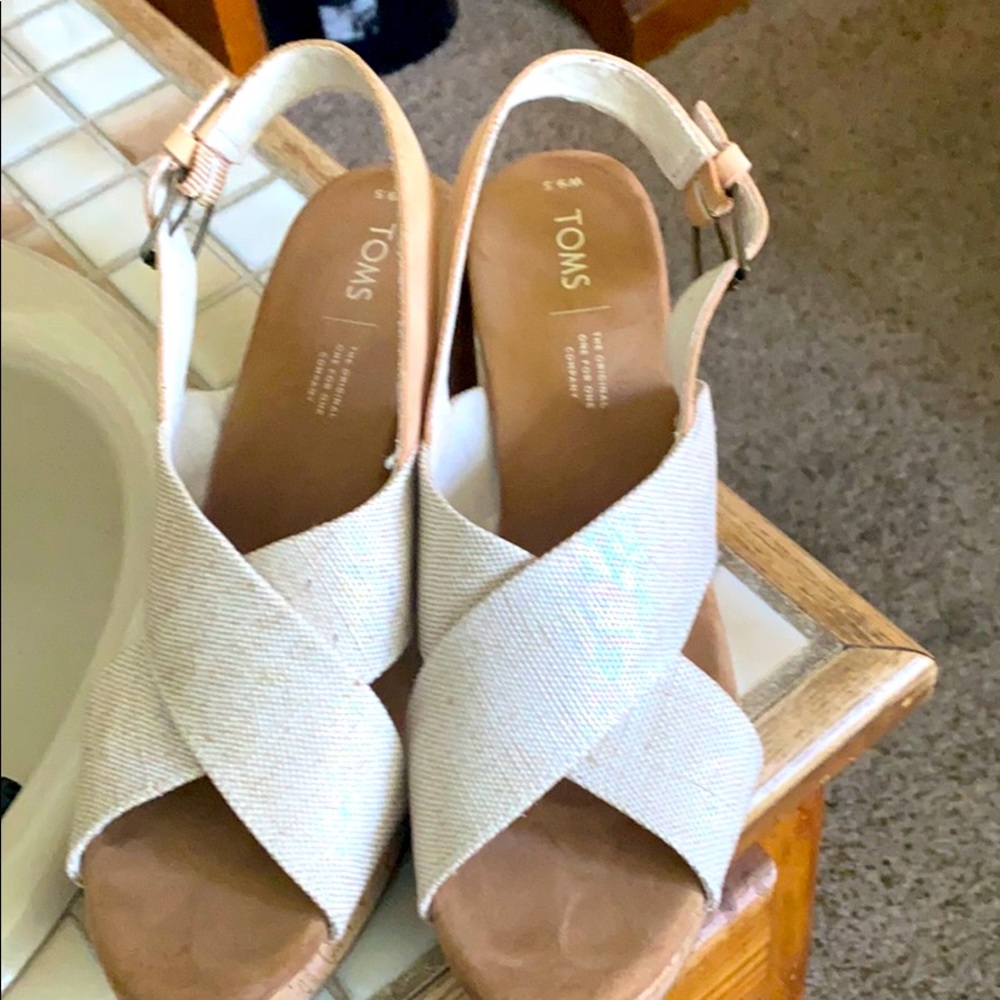 Tom’s wedges